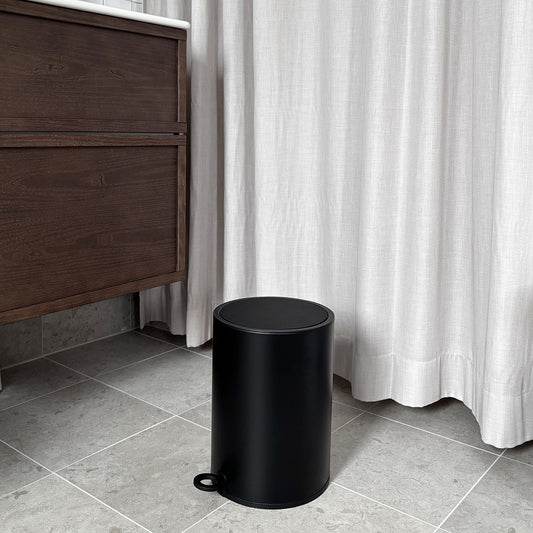 Pedal bin