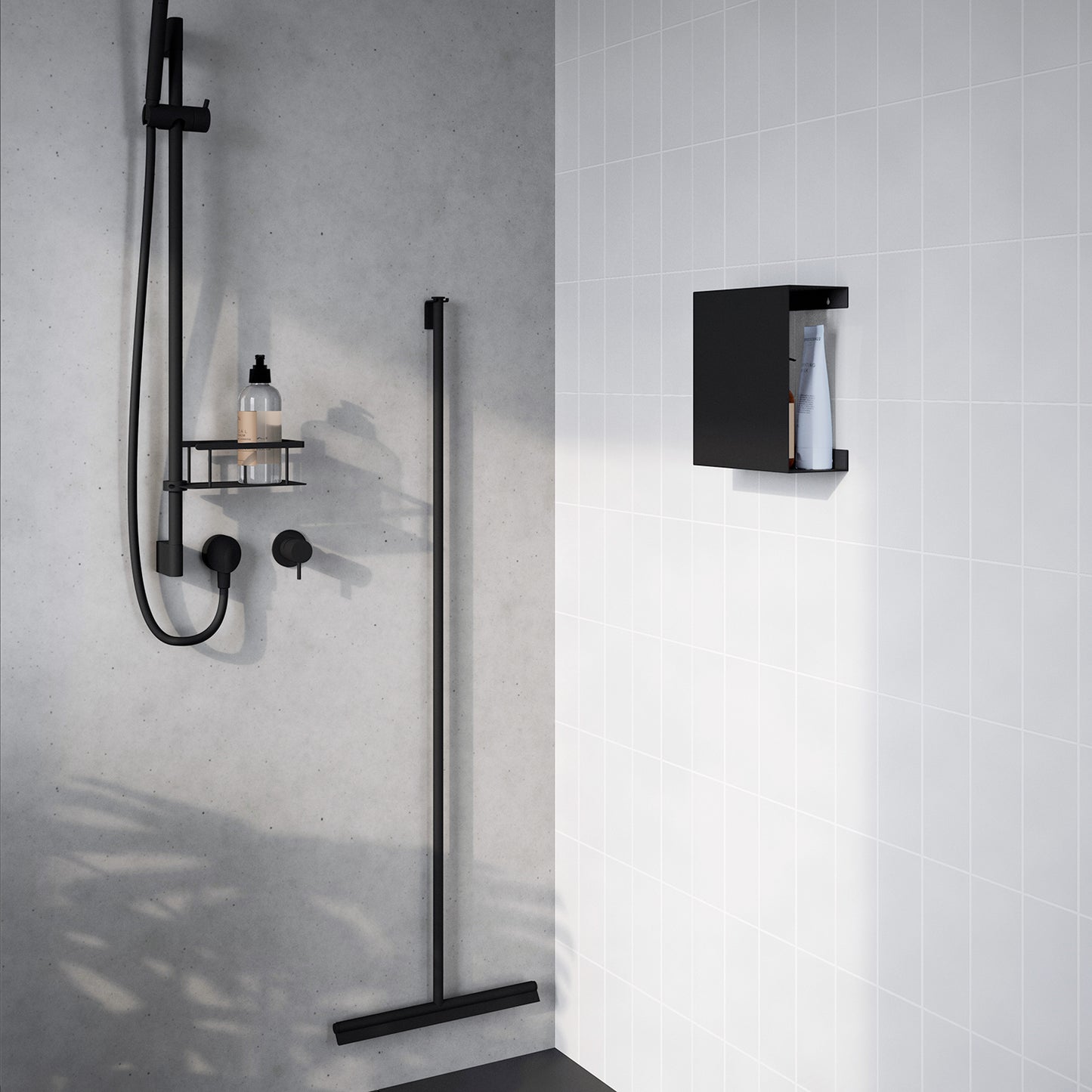 Hylde til bruser og badeværelse