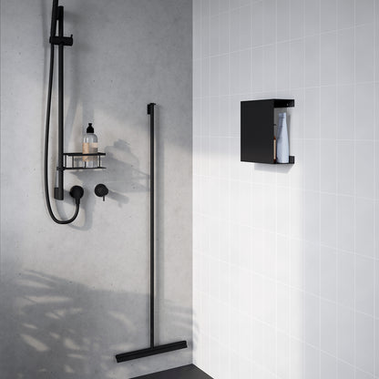 Hylde til bruser og badeværelse